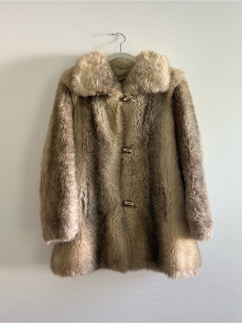 Vintage Lykafur Faux Fur Fall Coat - Beige